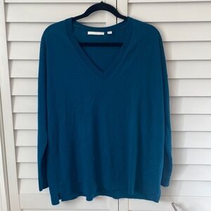 Hugo Boss Men Teal V Neck Sweater Size Small VIrgin Wool Small